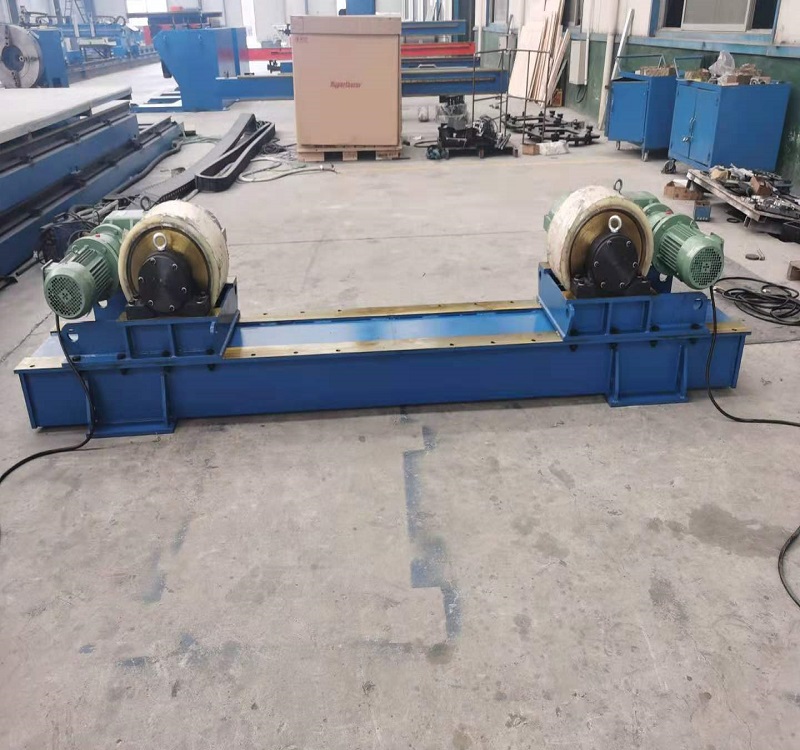 浙江80T滚轮架发货(图1)